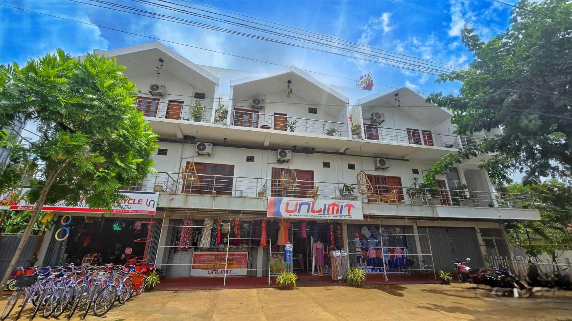 Thisha Hotel & Restaurant Jaffna Exterior foto